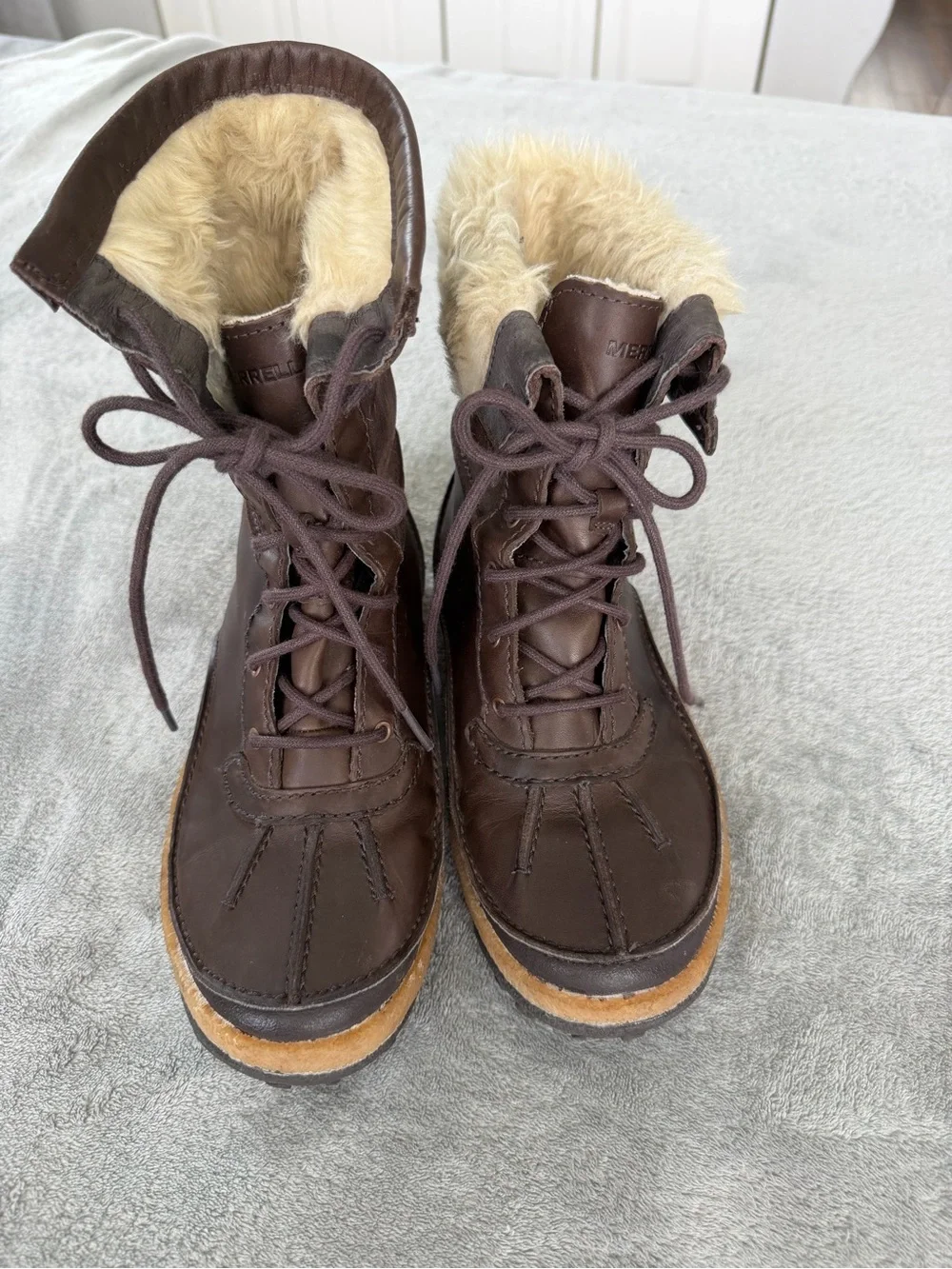 Merrell Brown Lace-Up Waterproof Winter Boot with Cream Faux-Fur Collar